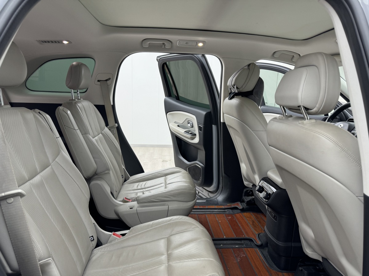 蔚来 蔚来ES8 2019 汽车图片 #16