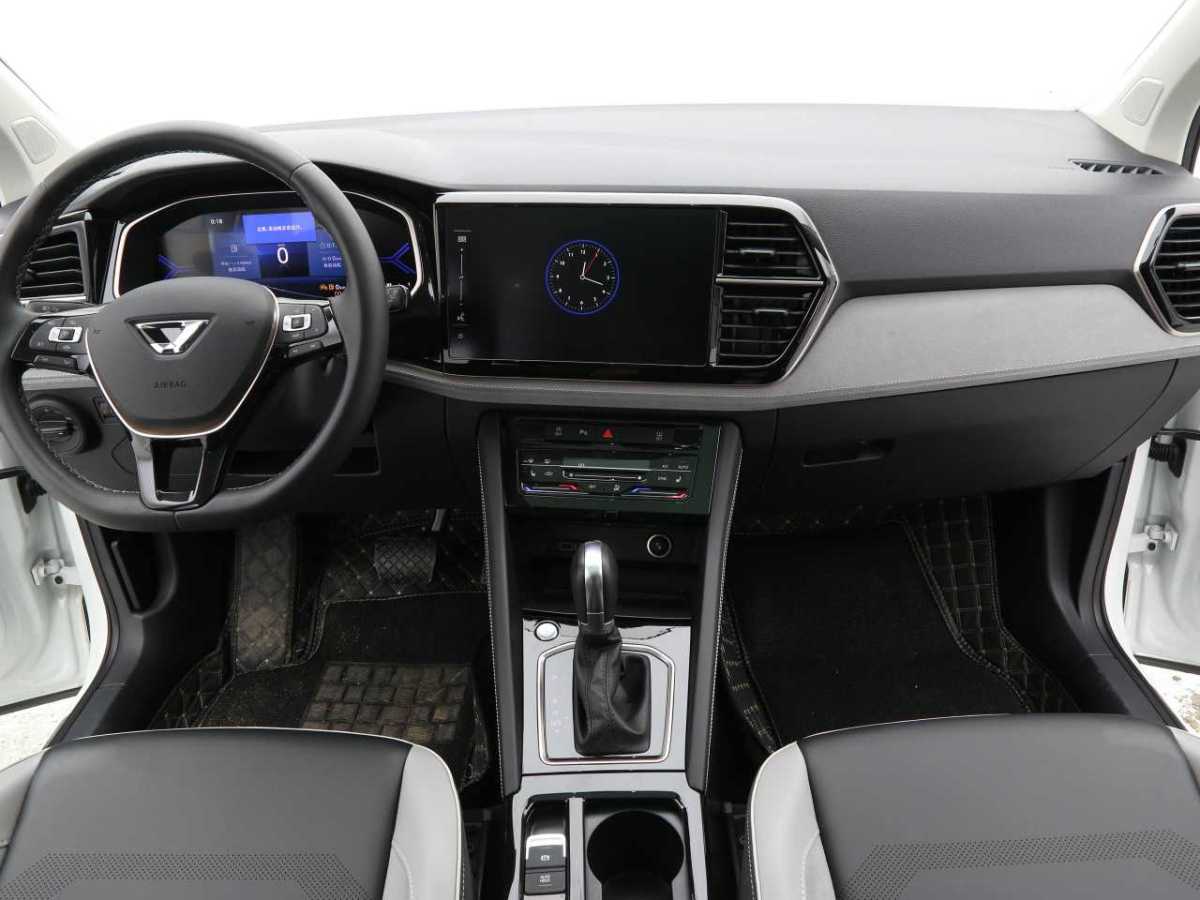 Ford VS5 2022 car image #16