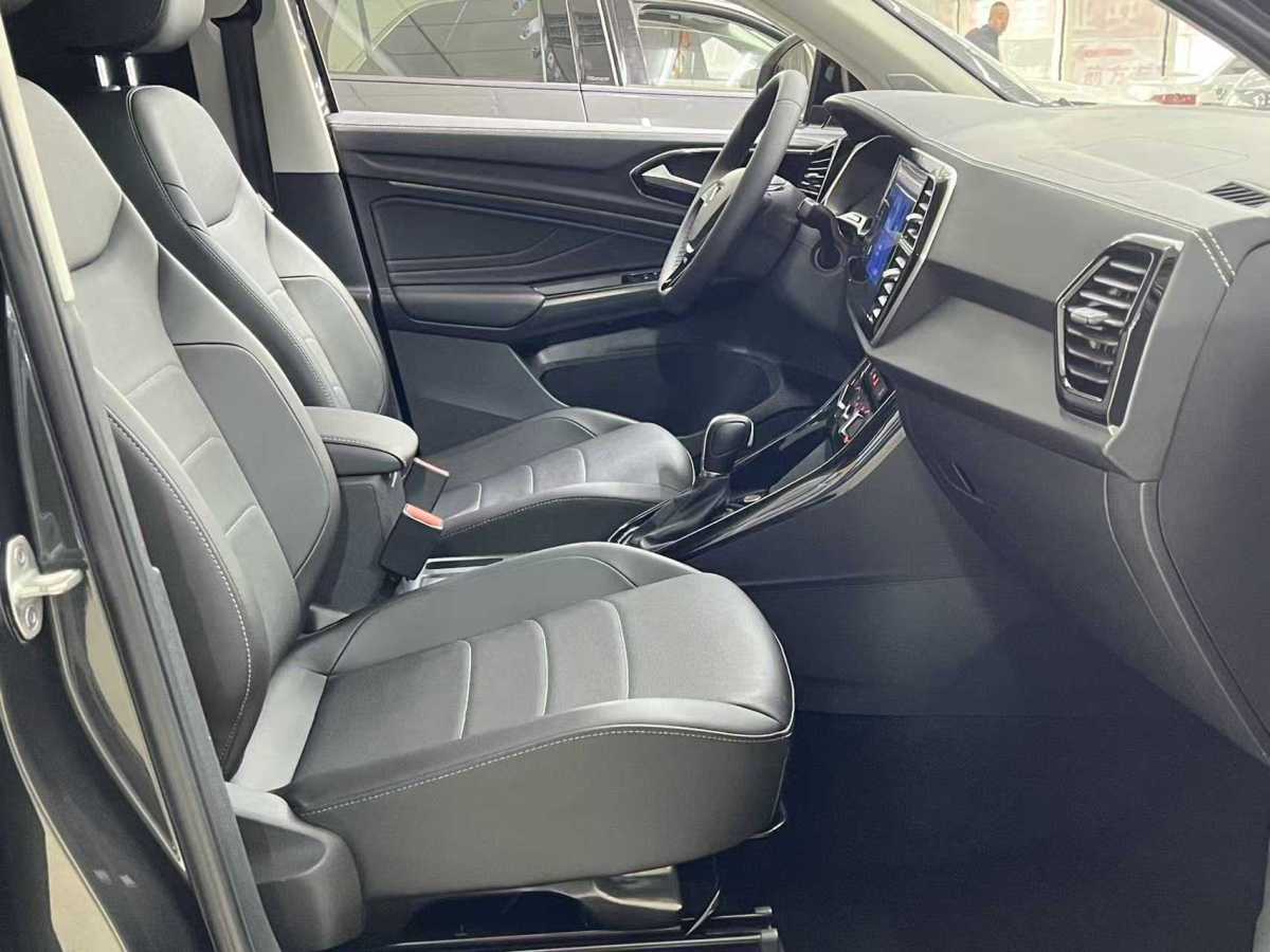 Jetta VS7 2022 car image #16