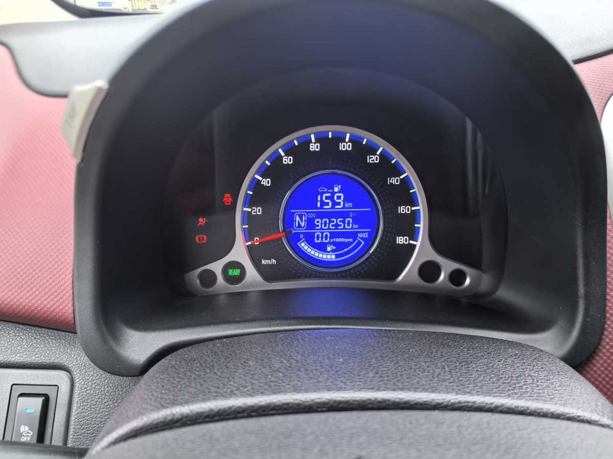 Changan BenBen EV 2018 صورة سيارة #16