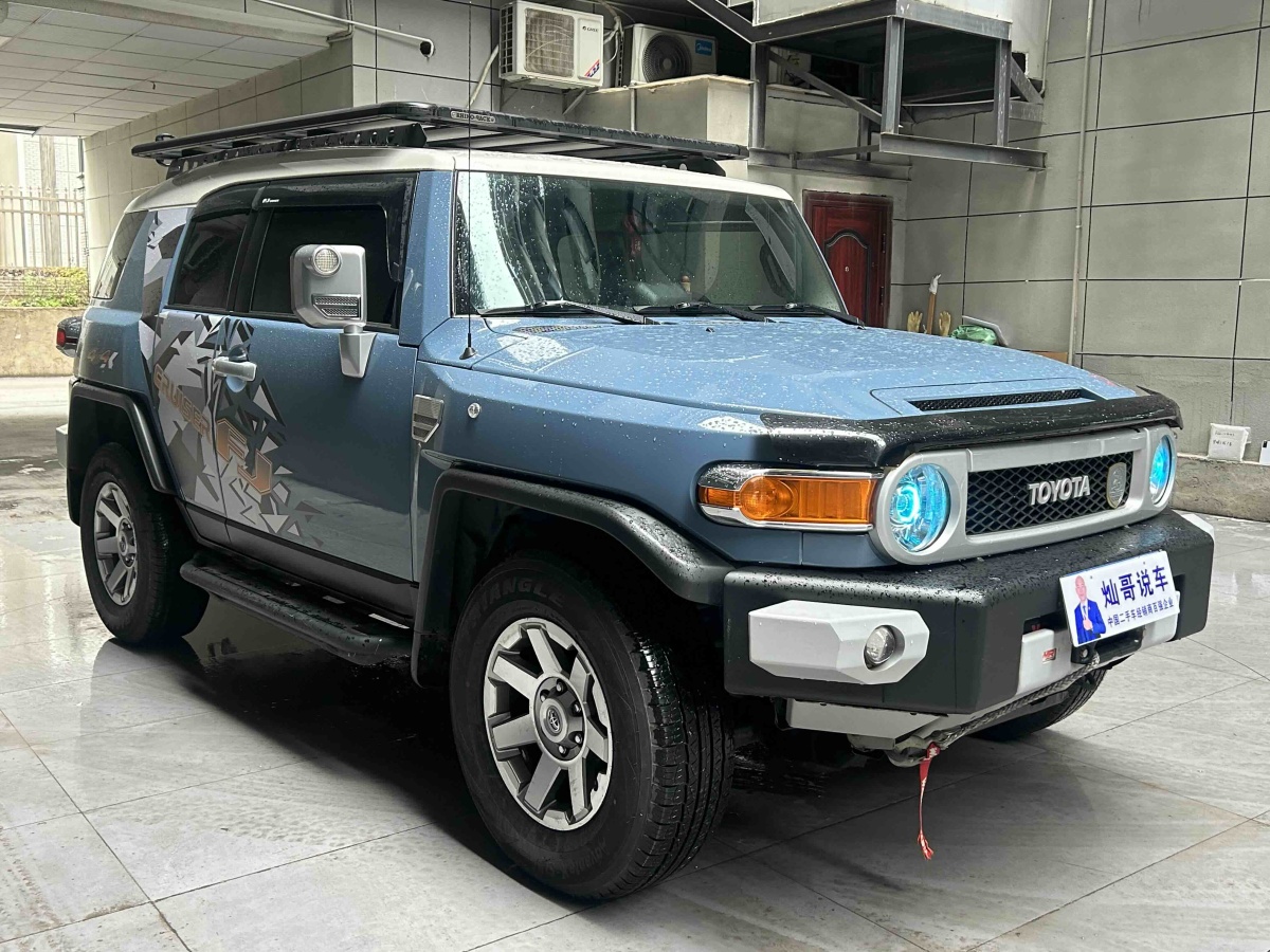Toyota FJ Cruiser 2019 car image #16