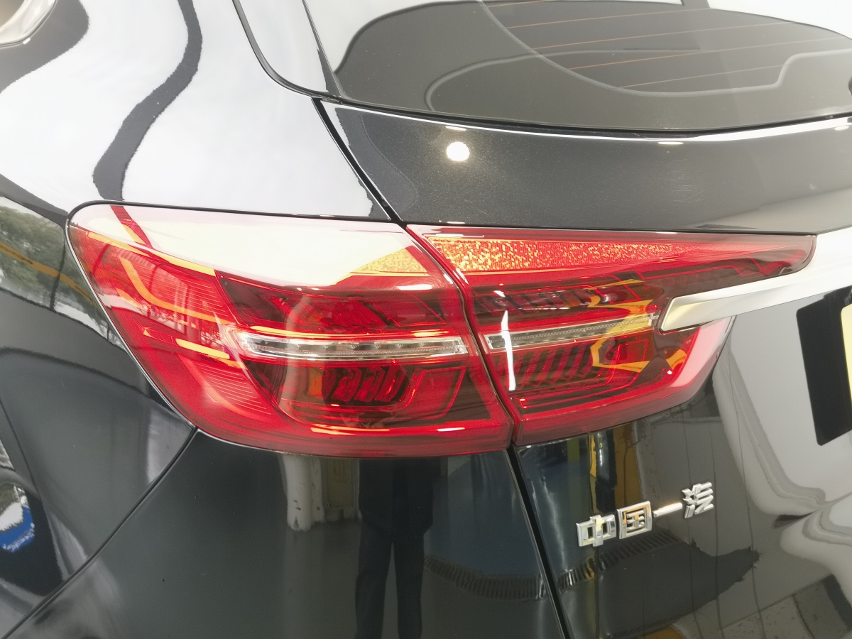 HongQi HS5 2022 صورة سيارة #16