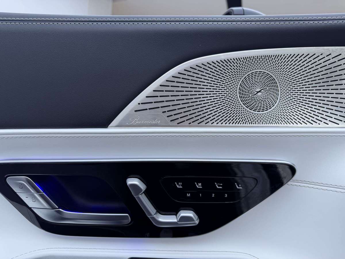 Mercedes-Benz 2024 car image #16