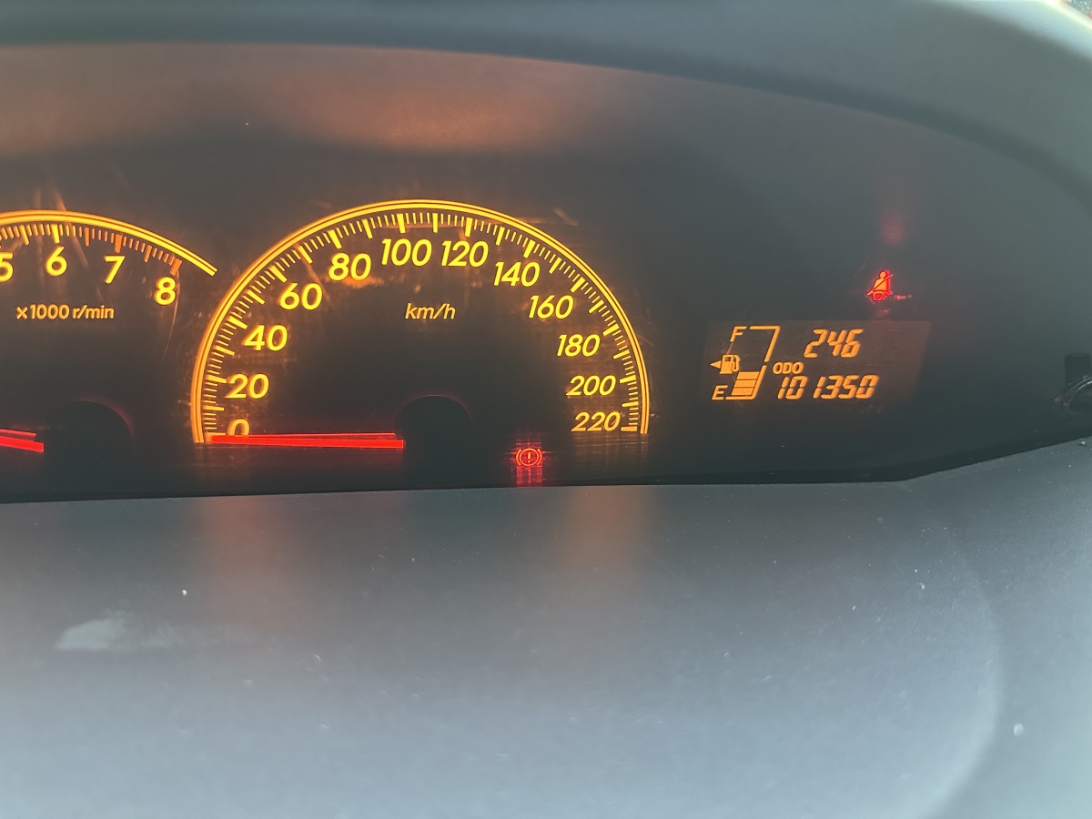 Toyota Yaris 2010 car image #16