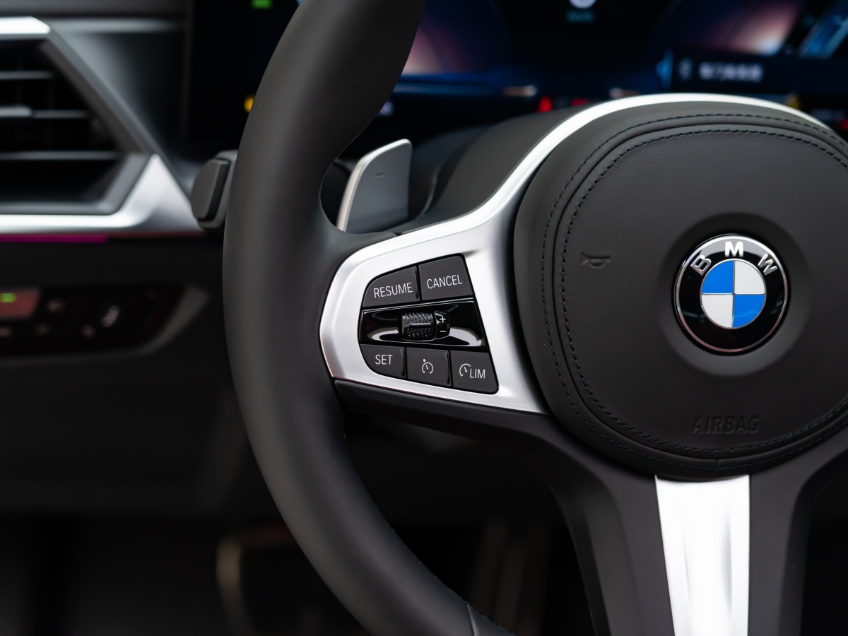 BMW 4 Series 2024 car image #16