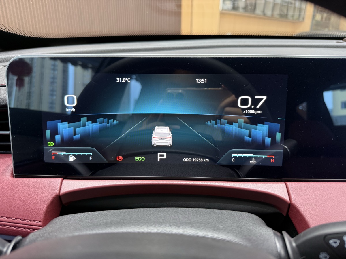 Jetour X70 PLUS 2023 car image #16