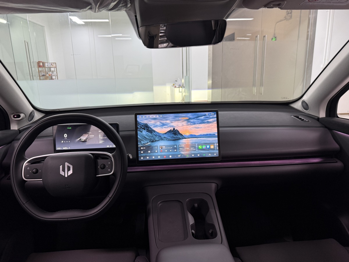 零跑汽车 零跑C16 2024 汽车图片 #16