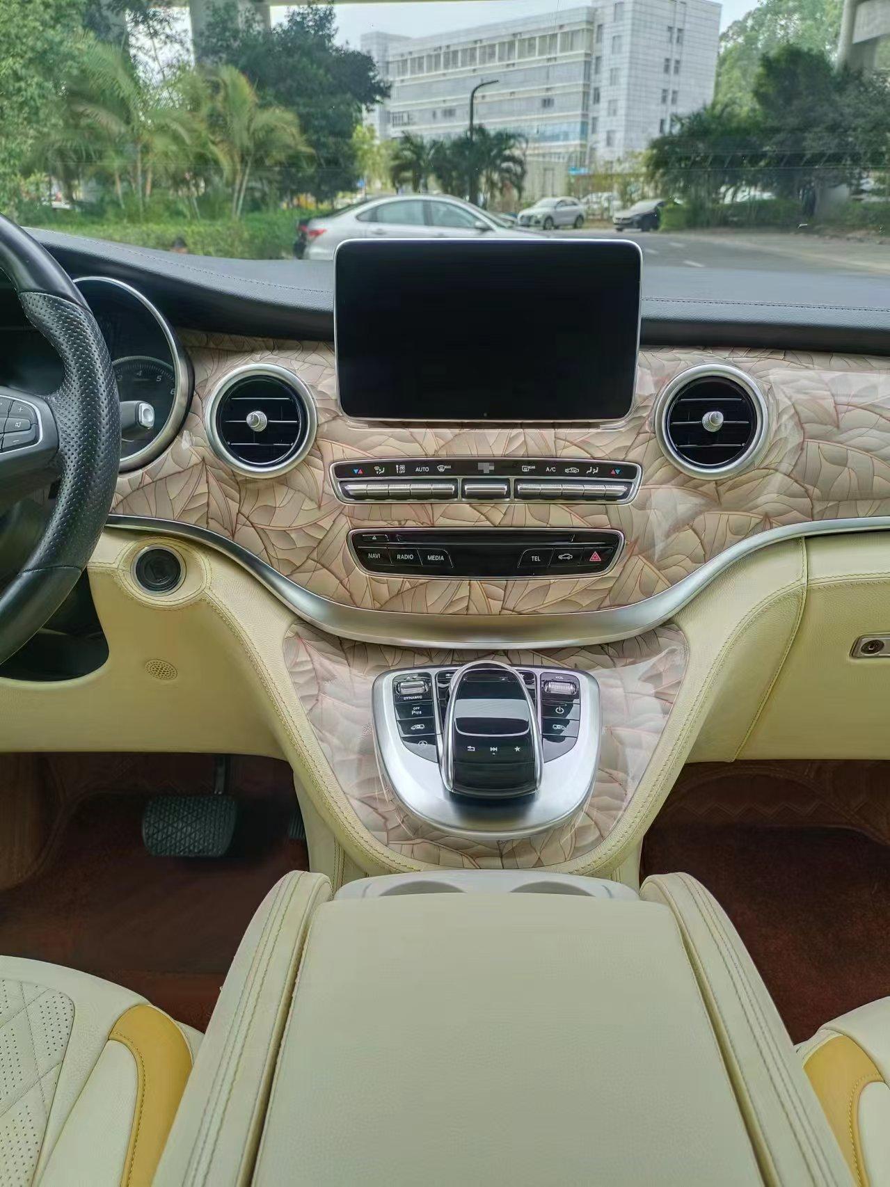 Mercedes-Benz V Class 2020 #16 Mercedes-Benz V Class 2020 car image #16