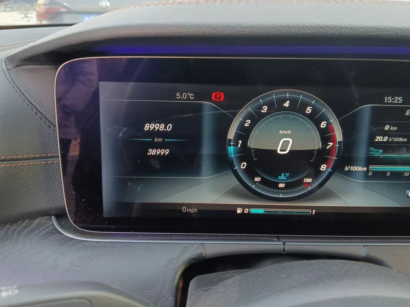 Mercedes-Benz E Class (Imported) 2017 #16 Mercedes-Benz E Class (Imported) 2017 immagine di auto #16