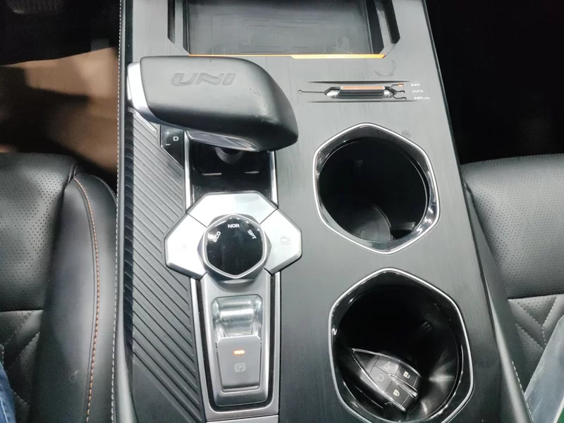 Changan UNI-K 2021 car image #16