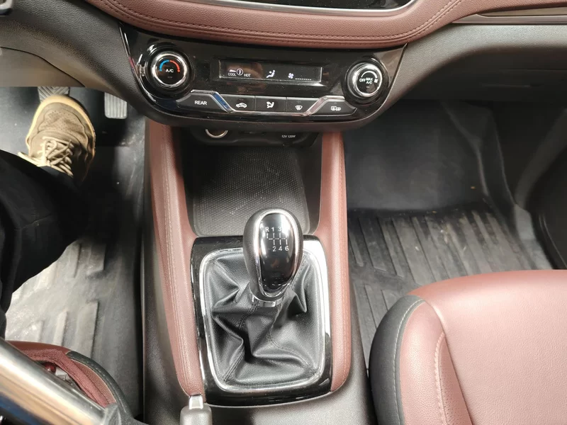 Changan Linmax 2018 car image #16