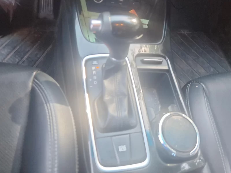 Kia K5 2015 immagine di auto #16