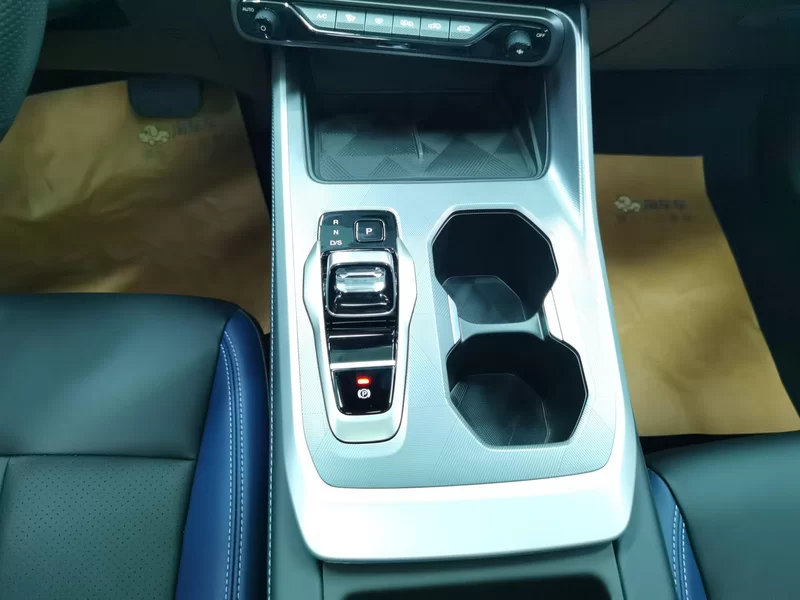 GAC Trumpchi GS3 2025 car image #16