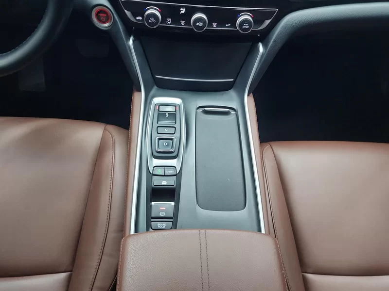 Honda Inspire 2022 #16 Honda Inspire 2022 car image #16