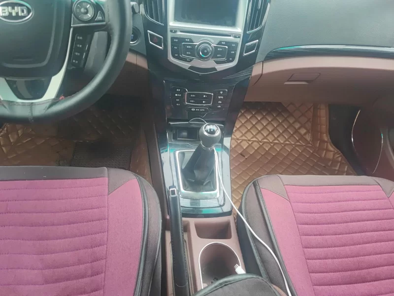 BYD SuRui 2016 #16 BYD SuRui 2016 immagine di auto #16