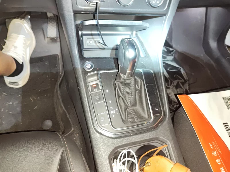 大众 高尔夫·嘉旅 2018 汽车图片 #16