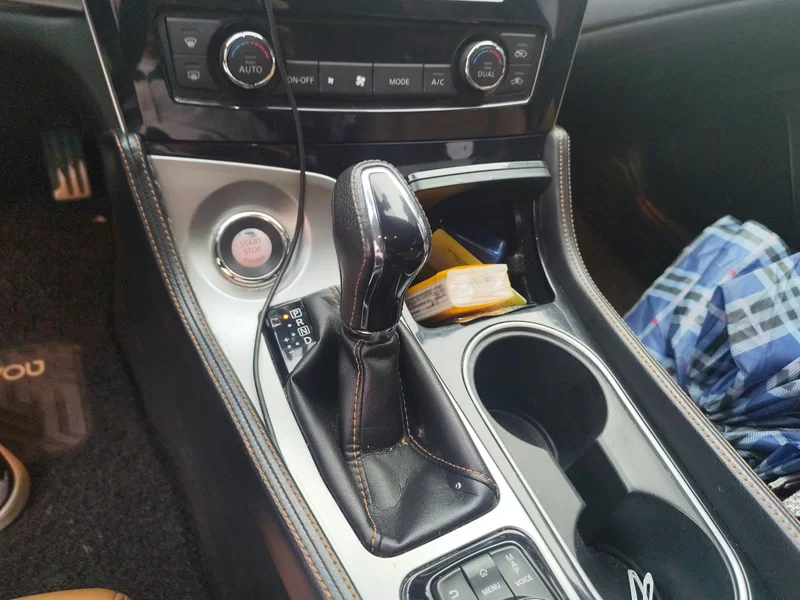 Nissan Maxima 2016 car image #16