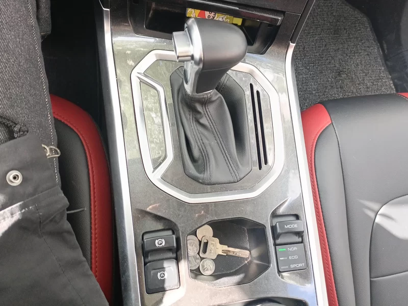 Haval H4 2018 car image #16