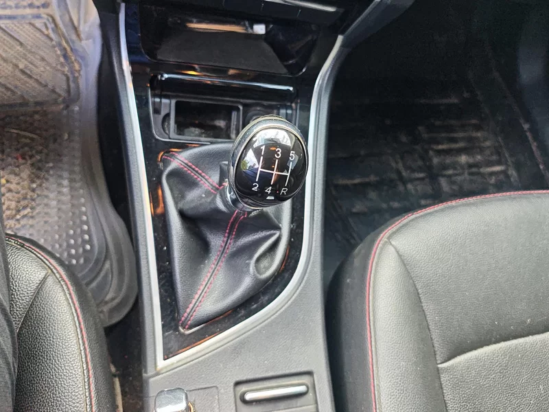 Great Wall C50 2015 car image #16