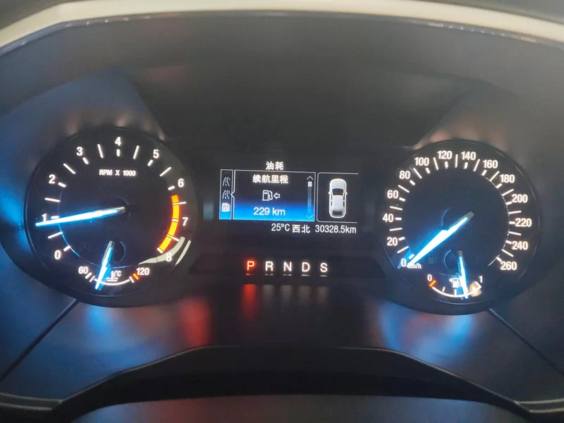 Ford Edge 2019 imagem de carro #16