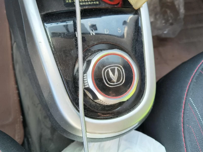 Changan BenBen EV 2018 изображение автомобиля #16