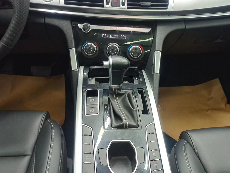 Haval H7 2019 #16 Haval H7 2019 car image #16