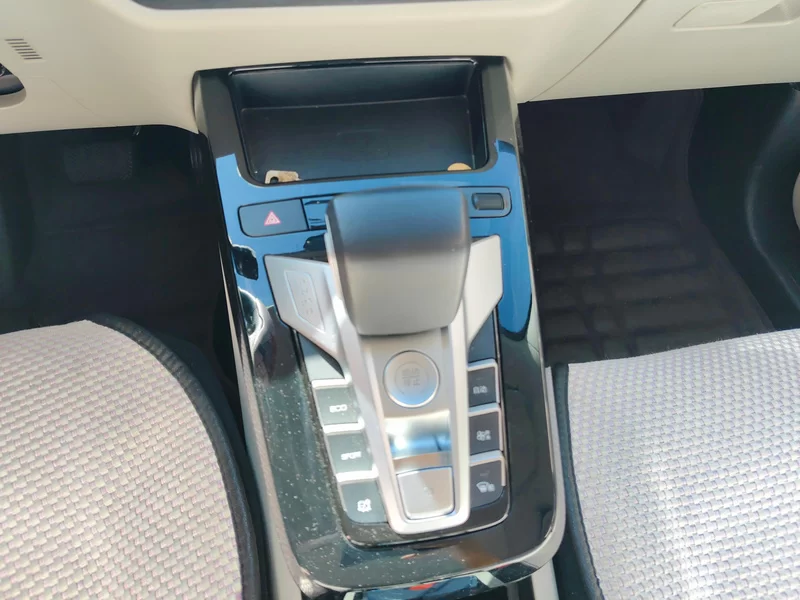 BYD Yuan 2022 car image #16