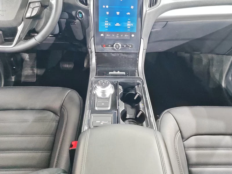 Ford Edge 2020 immagine di auto #16