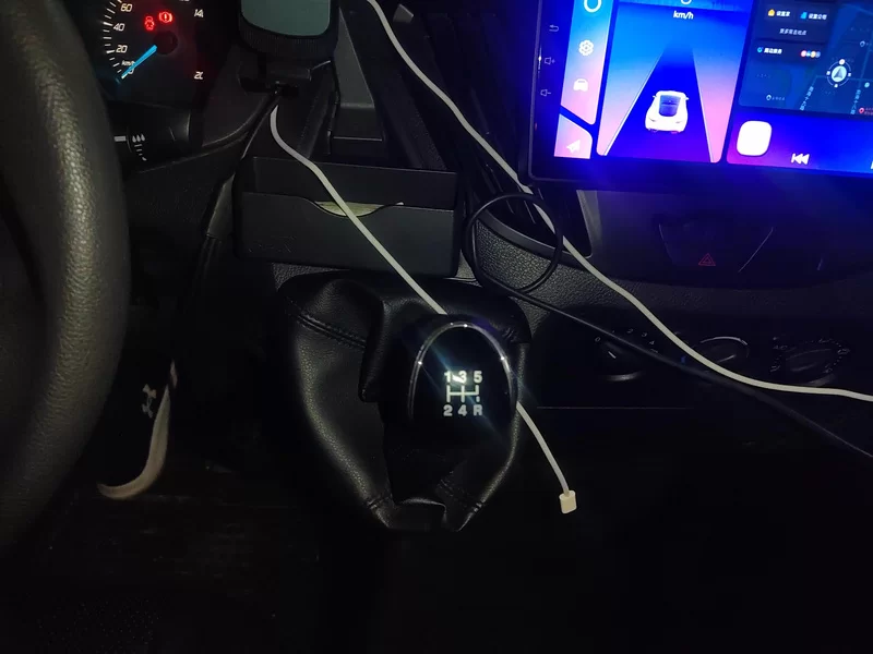 Ford Transit 2020 car image #16