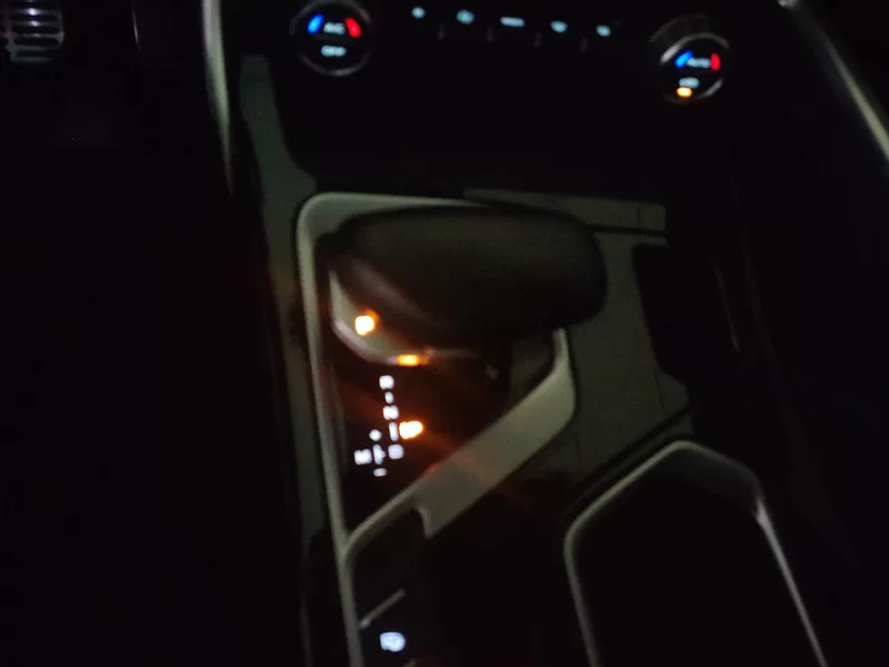 GEELY Tugella S 2022 #16 GEELY Tugella S 2022 car image #16