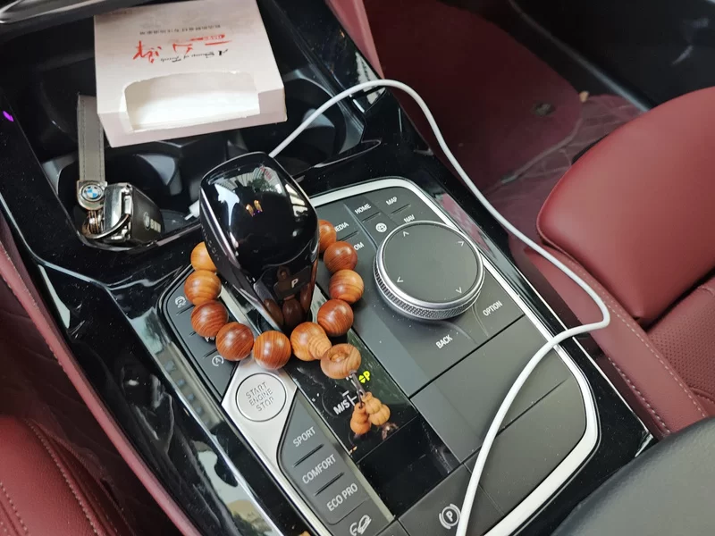 BMW X4 M40i 2023 #16 BMW X4 M40i 2023 car image #16