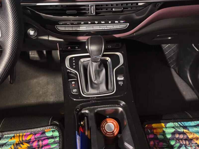 GAC Trumpchi M6 2023 #16 GAC Trumpchi M6 2023 car image #16