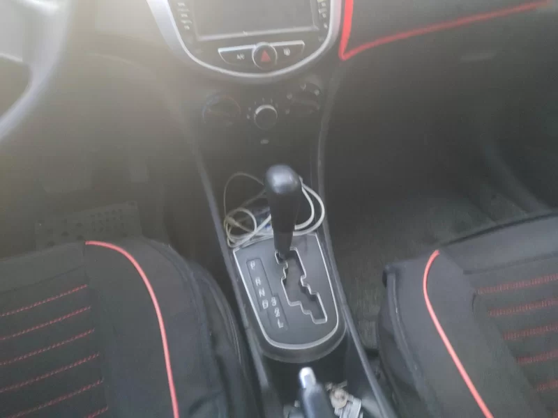 Hyundai Reina Hatchback 2014 #16 Hyundai Reina Hatchback 2014 immagine di auto #16