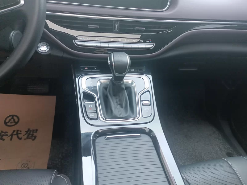 GAC Trumpchi M6 2024 car image #16