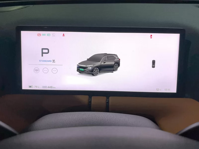 Xpeng G9 2023 #16 Xpeng G9 2023 immagine di auto #16