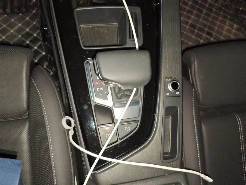 Audi A4 2023 #16 Audi A4 2023 car image #16