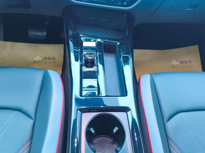 Volkswagen Lamando 2022 immagine di auto #16