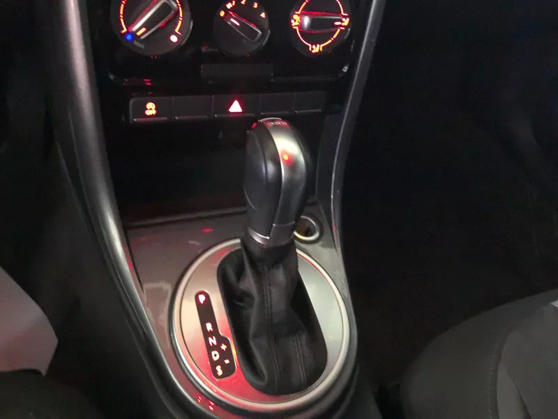 Volkswagen Beetle 2017 immagine di auto #16