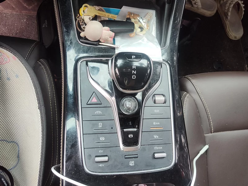 BYD Song MAX New Energy 2022 car image #16