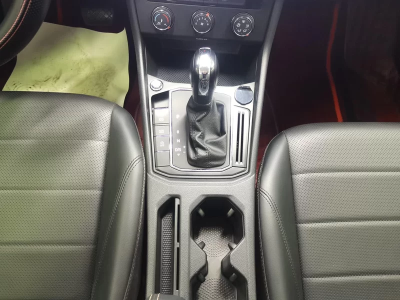 Volkswagen Lavida 2022 #16 Volkswagen Lavida 2022 car image #16