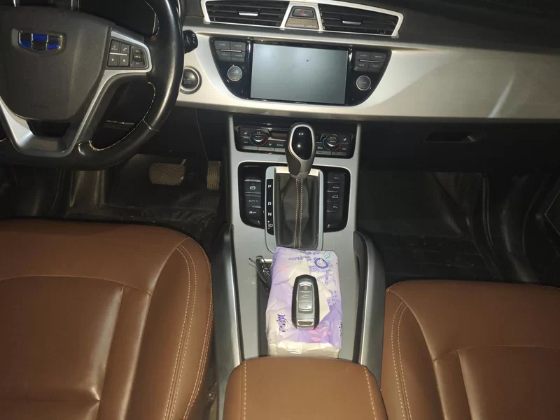 GEELY Boyue 2017 #16 GEELY Boyue 2017 car image #16