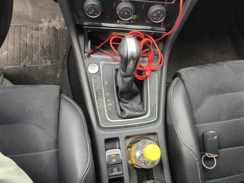 Volkswagen Golf 2020 car image #16