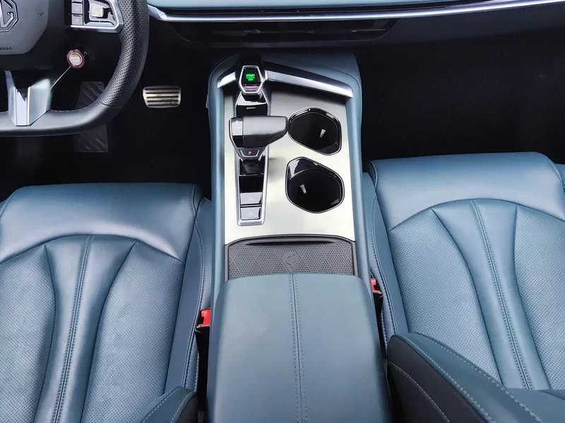 MG 7 2023 car image #16