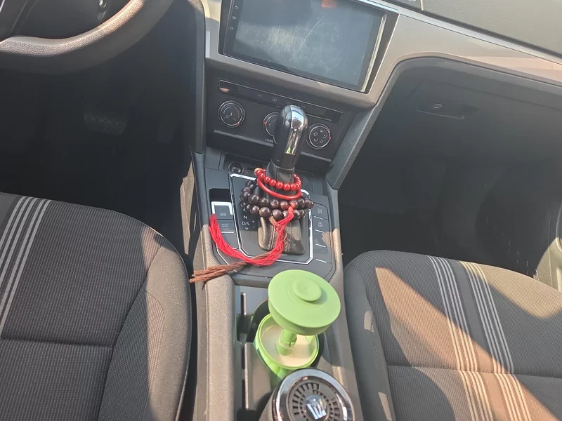 Volkswagen Lamando 2017 immagine di auto #16