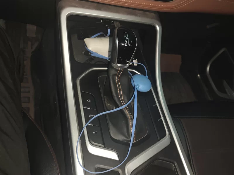 GEELY Vision X6 2021 car image #16