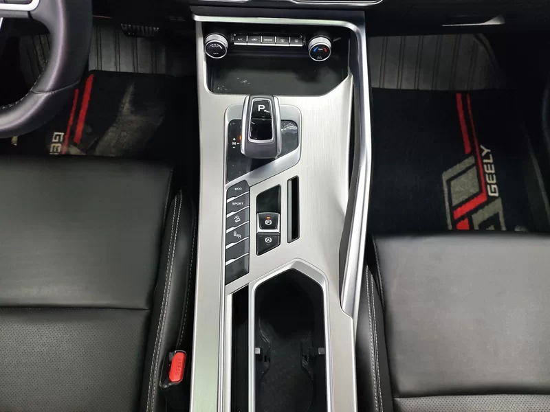 GEELY Coolray 2020 #16 GEELY Coolray 2020 car image #16