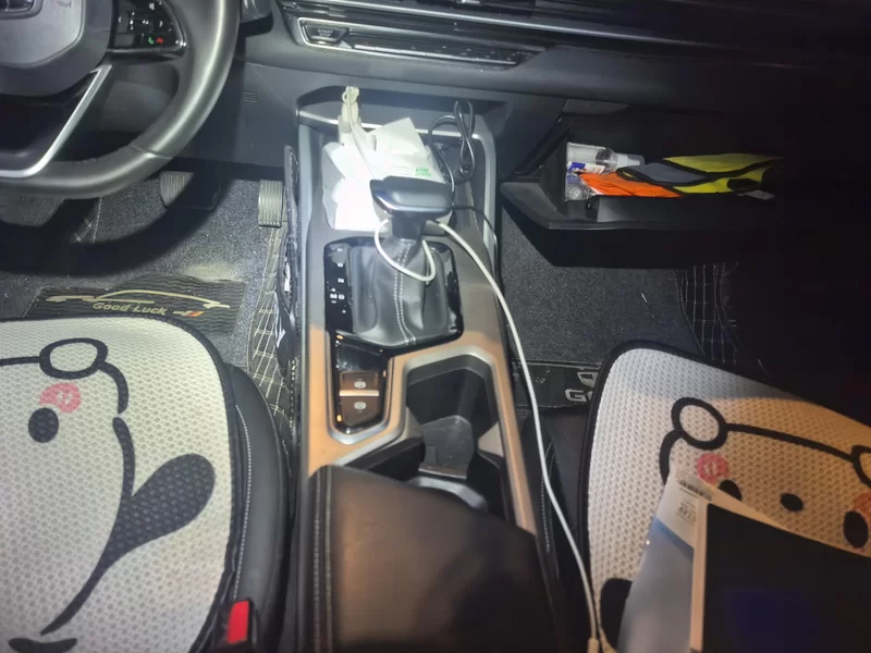 GEELY Emgrand 2023 car image #16