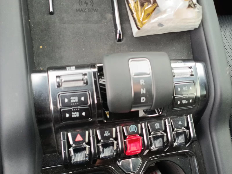 FangChengBao Leopard 8 2025 car image #16