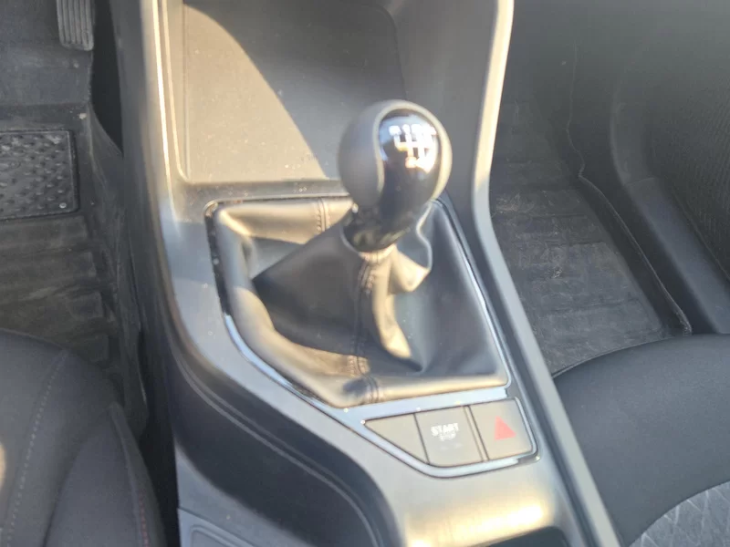 Roewe i5 2024 #16 Roewe i5 2024 car image #16