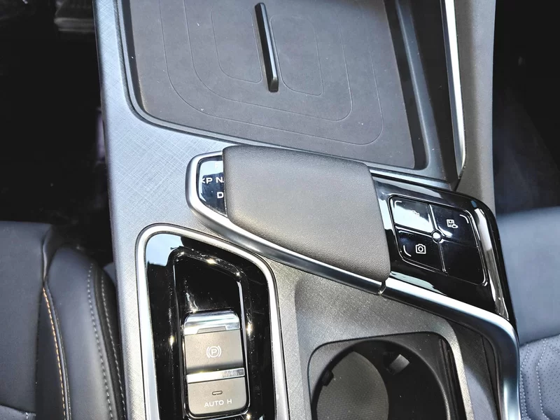 Changan UNI-T 2022 car image #16